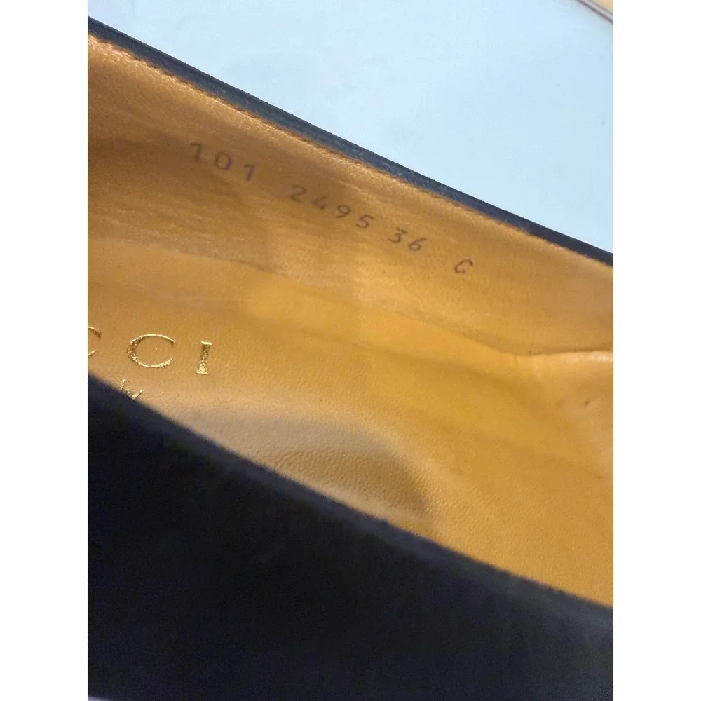 Gucci step into